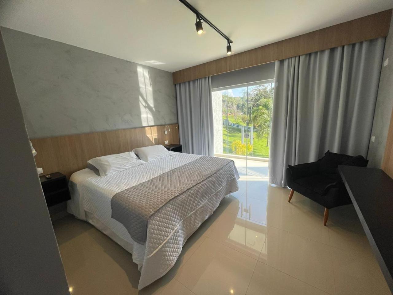 Dr Hotel Rio Branco Do Sul Kültér fotó